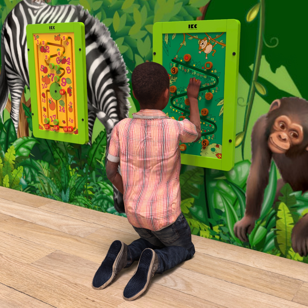 This image shows a wall game Jungle fever