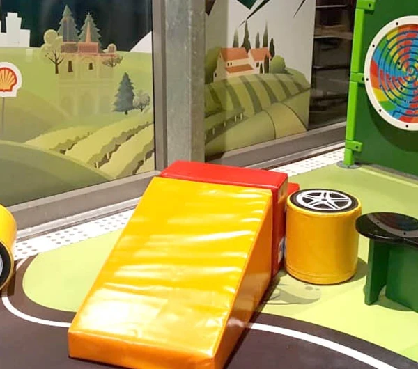 Kids corner petrol station Shell