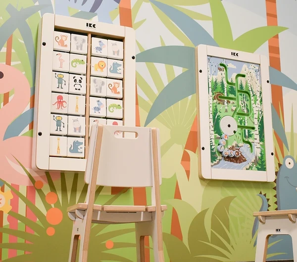 IKC speelhoek met safari jungle thema bij medisch centrum Zuyderland Ziekenhuis