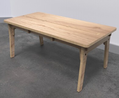 Op deze afbeelding ziet u de Buxus Table wood uit de kindermeubel collectie Buxus