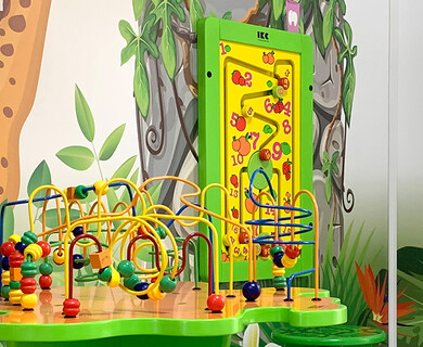 Kinderhoek als onderdeel van een wachtruimte 