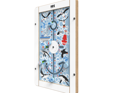 Op deze afbeelding staat een wandspel Anchors aweigh