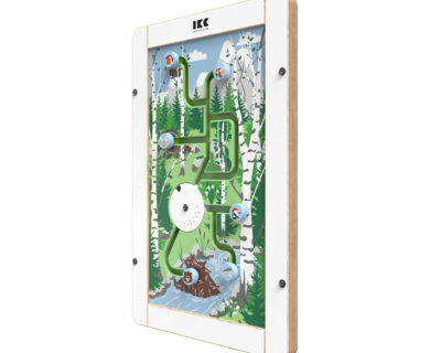 Op deze afbeelding staat een wandspel Into the woods