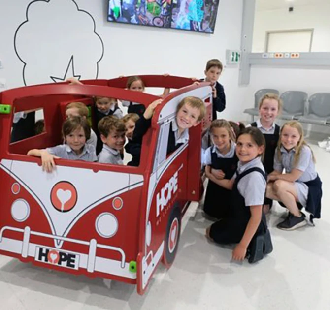 Speelhoek autoshowroom