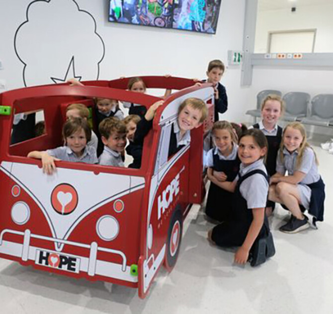 Speelhoek autoshowroom