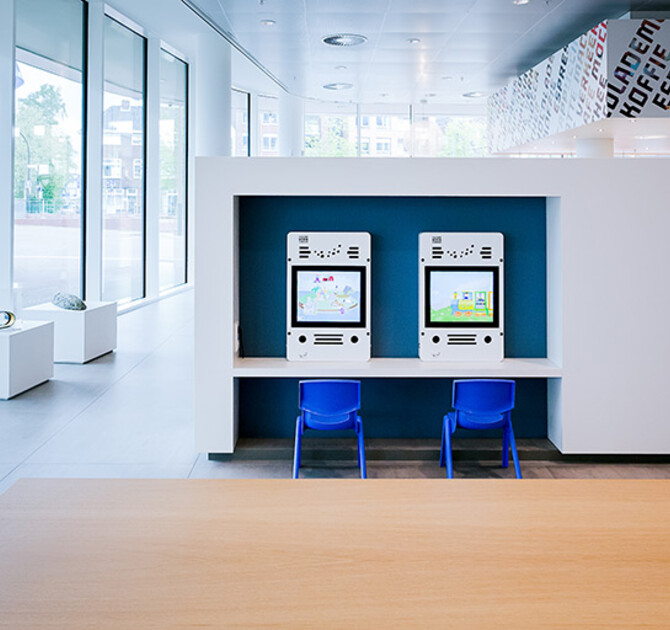 Kids corner town hall | IKC public area's