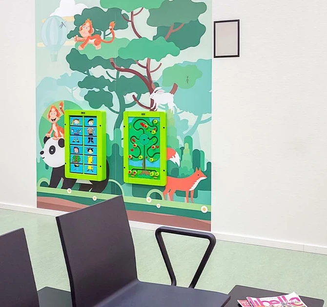 Aangenaam wachten in uw wachtkamer door een kinderhoek