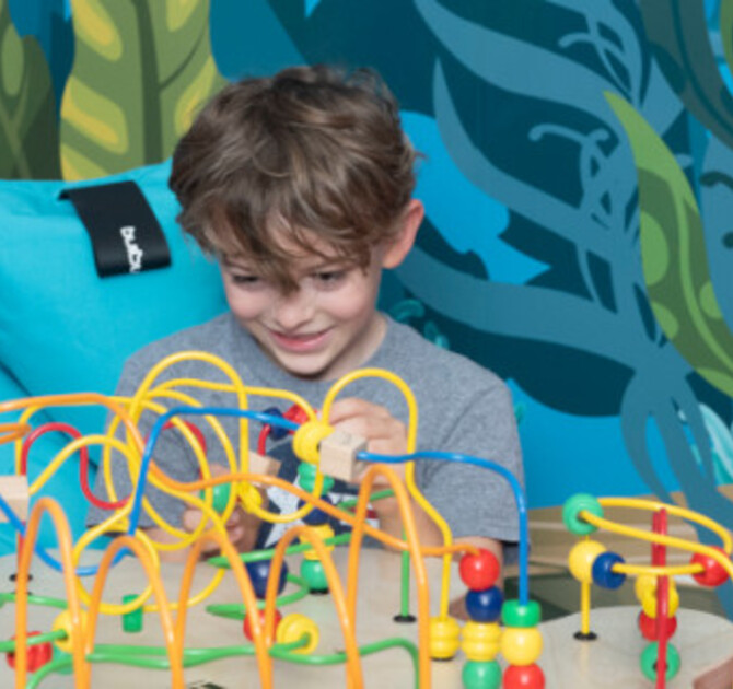 kralentafel voor het stimuleren van de fijne motoriek 