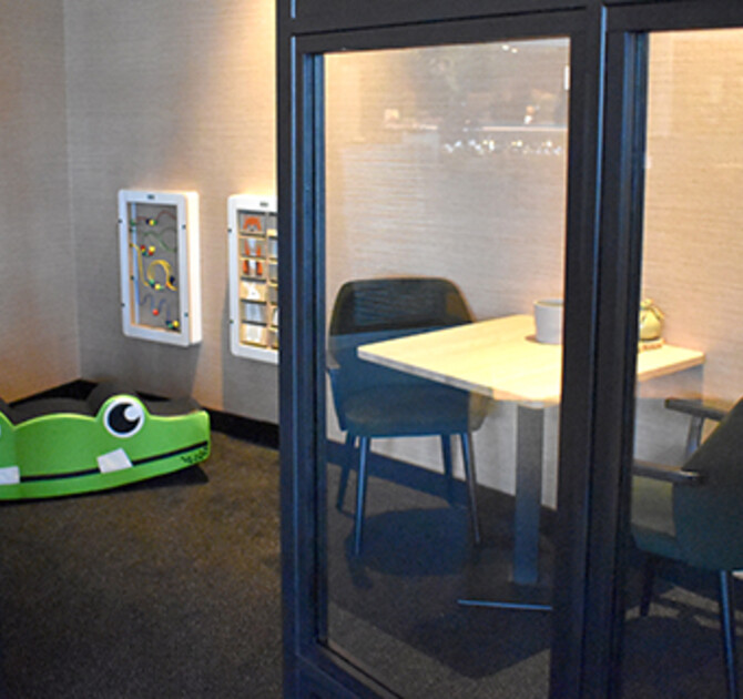 Speelconcept in wachtruimte van der valk Leusden