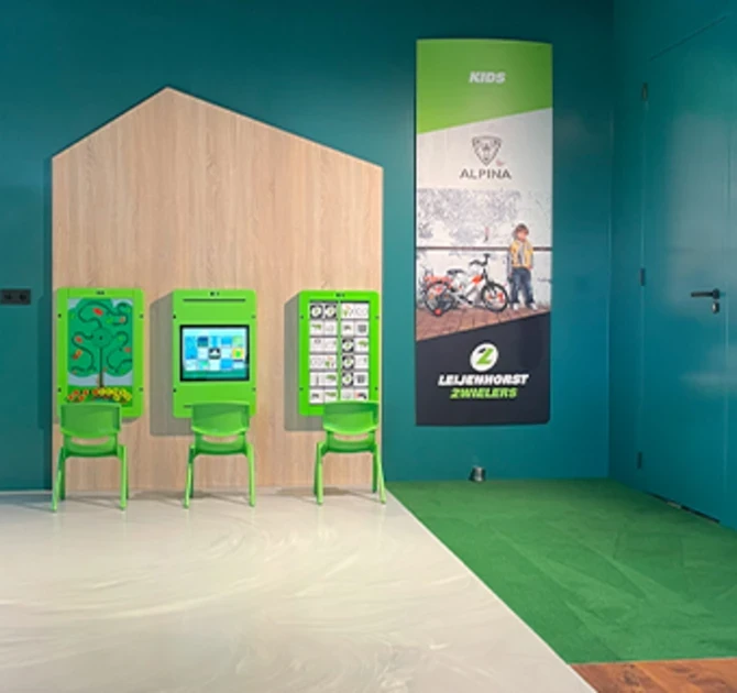 kinderhoek met 3 spellen voor meerdere kinderen