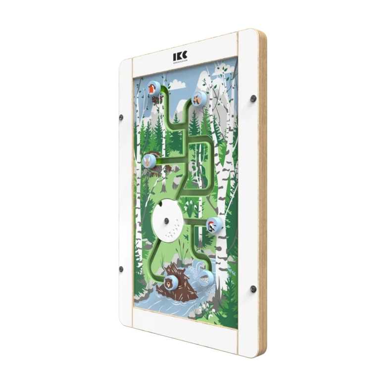 Op deze afbeelding staat een wandspel Into the woods