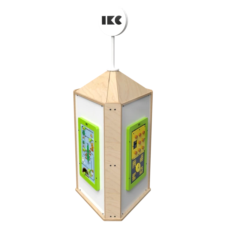 Speeltoren voor een kinderhoek met meerdere spellen  | IKC speelsystemen