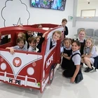 Speelhoek autoshowroom